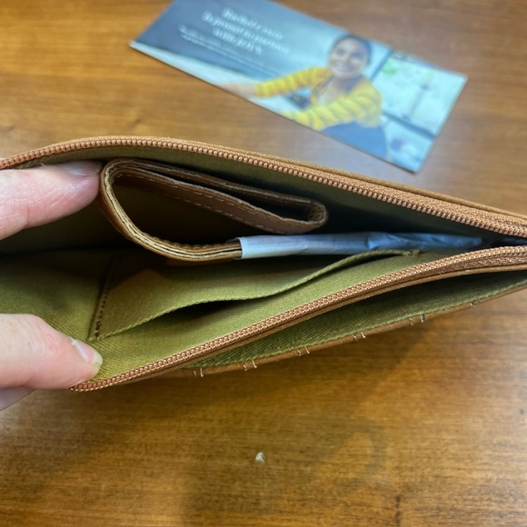 New Rachel Cruze 6 Slot Card Wallet Leather Clutch Zipper Pouch JOYN - Picture 4 of 12